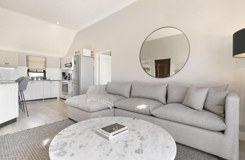Stellenbosch Cabin | Winelands Golf Lodges 20