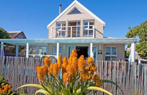 Kommetjie Apartment | Fin Whale Beach House