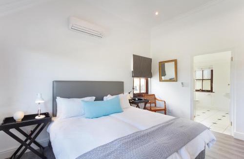 Stellenbosch Apartment | Winelands Golf Lodges 1