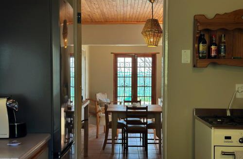 Kai !Garib Apartment | Dagbreek Cottages