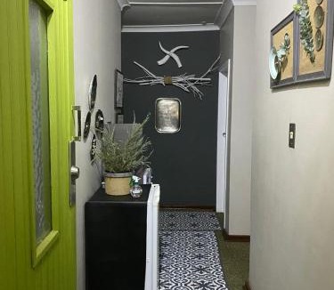 Universitas House | Straebe Stay