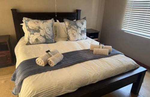 Augrabies Resort | Lake Grappa Guestfarm