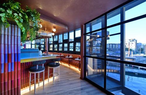Victoria and Alfred Waterfront Hotel | City Lodge Hotel V&A Waterfront