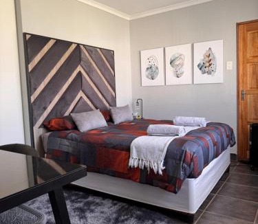 Edenvale Apartment | 15 On Palm East