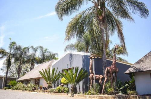 Dundee Cabin | Amabutho Warrior Lodge