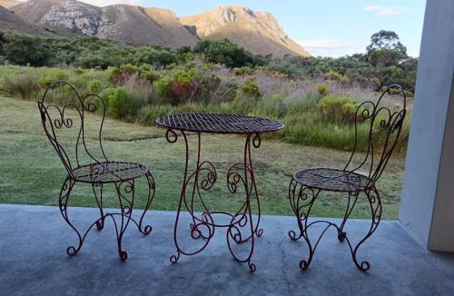 Gansbaai Ski Chalet | Blombos Self-Catering House