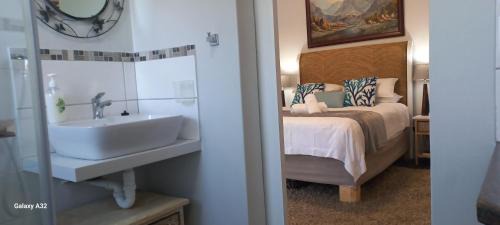De Kelders House | Oppikoppi De Kelders