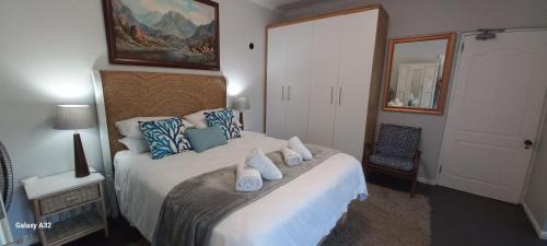 De Kelders House | Oppikoppi De Kelders