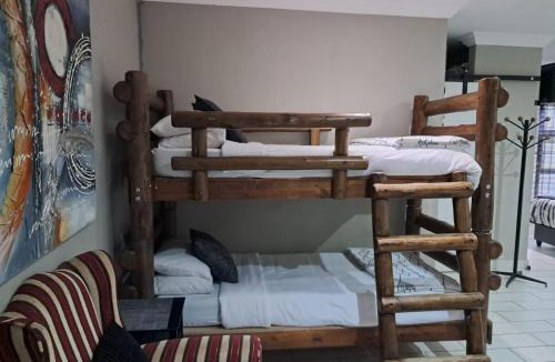 Kraaifontein House | Villa Mariss Guesthouse