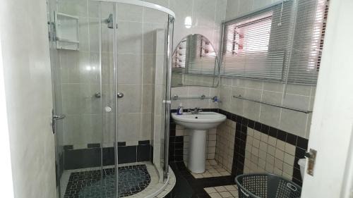 St. Lucia Apartment | Villa Mia 9, St Lucia Self-catering unit in Popular tourist town near beaches