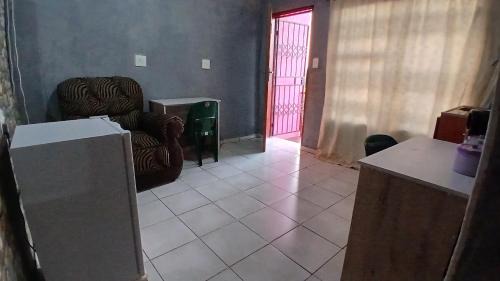 Louis Trichardt House | Elim Pink House Accommodation