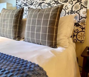 Greater Johannesburg Metropolitan Area Villa | Topaz Cove Luxury Villas