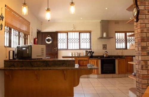 Sea Park House | whales tail