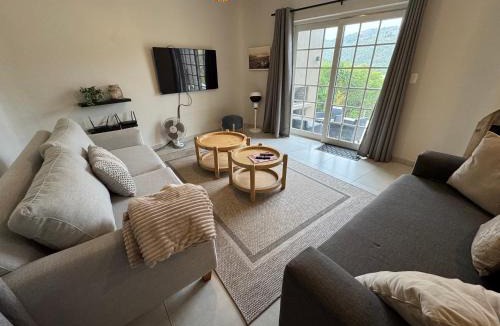 Wilderness House | Dungbeetle Views