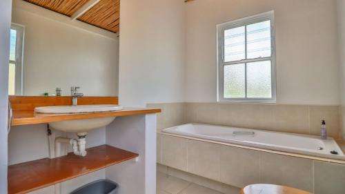 McGregor House | Serendipity