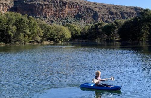 Nieu-Bethesda House | Aasvogelkrans Farm Cottages & Camping