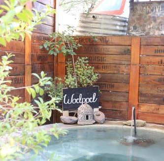 Williston Bed & Breakfast | Ark Gastehuis and Williston Mall