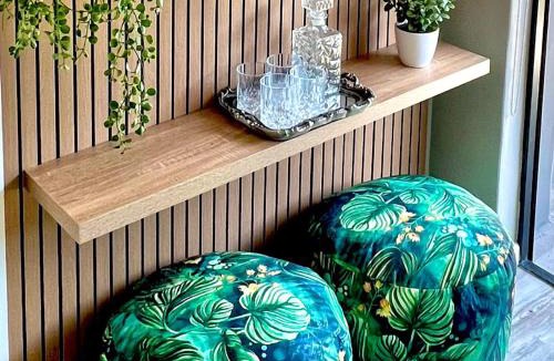 Mykonos Apartment | The Patio, 31 Millennial Arch