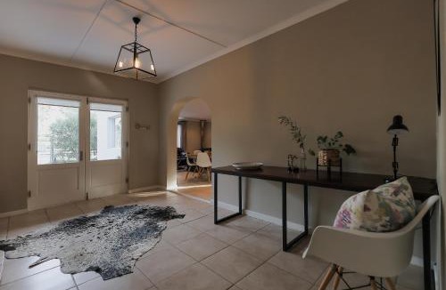 Beaufort West House | The Grey House