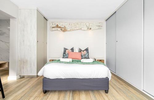 Mountainside Apartment | Zaria Sun Cottage