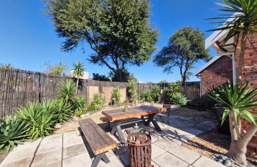 Parklands House | Apartment with garden