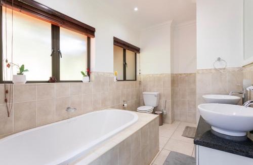 Pixley ka Seme Villa | T-Prop 44 Horsewood Zimbali
