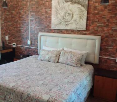 Rondebosch East Apartment | Camdene Guesthouse