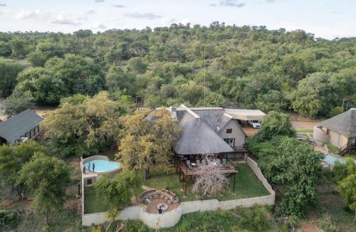 Maruleng Cabin | Nyati Safari Lodge