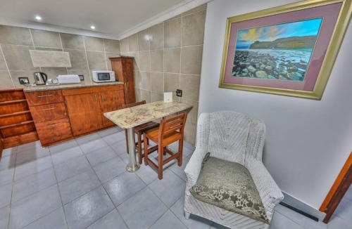 Port Edward House | Eden On Sea
