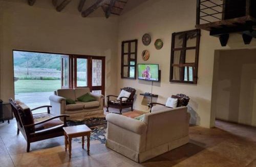 Cathkin Park House | Plain Champagne Guest Farm, Champagne Valley