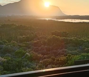 Betty's Bay Apartment | Two Lakes