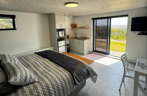 L'Agulhas House | Protea32