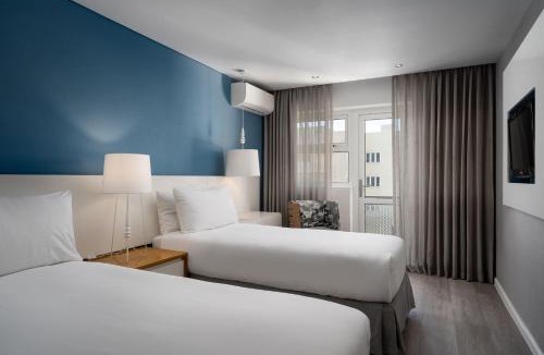 Sea Point Hotel | Protea Hotel by Marriott Cape Town Sea Point