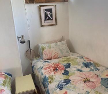 Claremont House | Dancers' Cottages