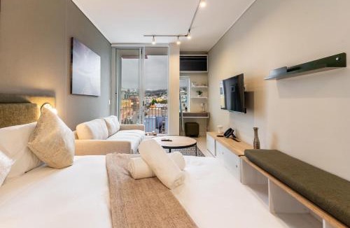 Bo'Kaap Apartment | The Rose503: City Centre Apartment in DeWaterkant