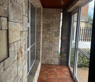 Eikenbosch House | VB Accomodation (STATION HOME)
