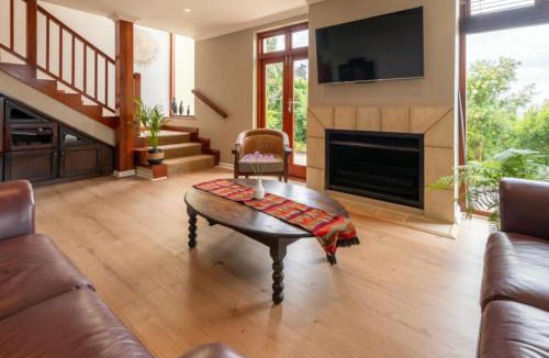 Paradise Bed & Breakfast | Guest House The Lazy Lion