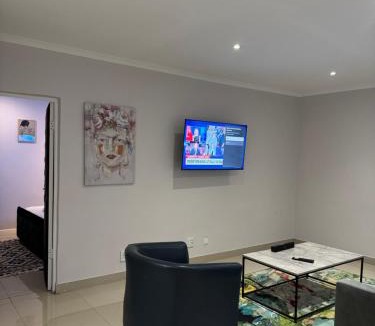 Bloubergstrand House | Canary Guest house