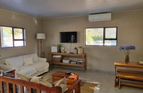 Cederberg Apartment | Lambertshoek Farm Stay