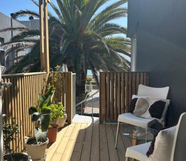 Sunset Beach Apartment | Sunset Studios