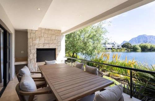 Simondium Villa | Luxury Lodge 5B, Pearl Valley Golf Estate
