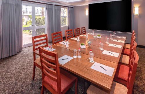 Century City Hotel | StayEasy Century City