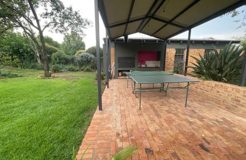 Linden House | Leafy home in the heart of Linden with Pool