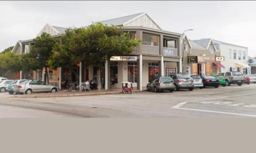Port Elizabeth Central House | Richmond Hill Guesthouse & Luxury Suites