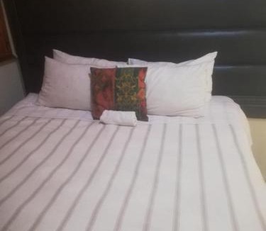Vereeniging Hotel | Miami guest house