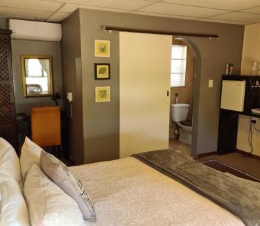Potchefstroom House | The Venue and Guestrooms ON SITE