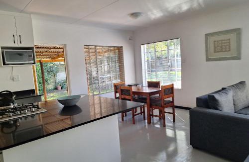 Howick House | Siesta Guest House