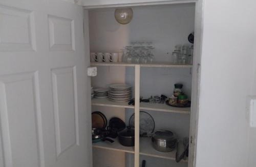 Robertson House | Arnheim Guest Cottage
