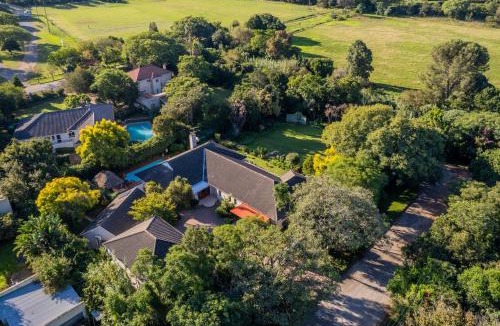 Grahamstown Apartment | 1-on-Ross
