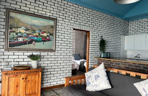 George Resort | Blue Whale Resort